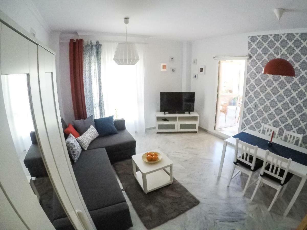 Casa Del Silencio Apartment Benalmadena Bagian luar foto